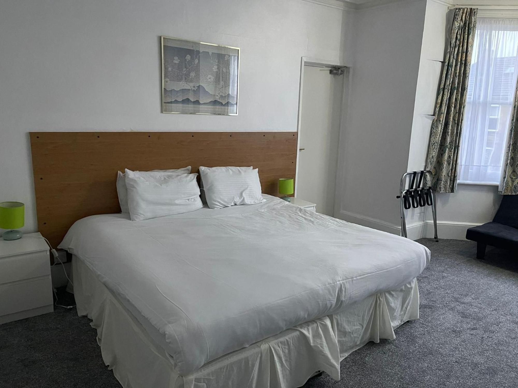 The Dolphin Hotel เกรทยาร์มัธ ภายนอก รูปภาพ